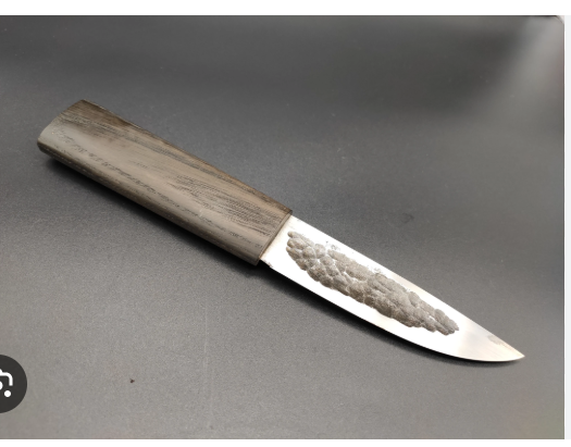 Yakut Knife in the Modern World: From Wilderness Survival to Urban Collections